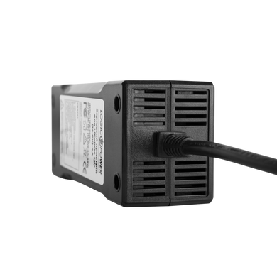 Зарядное устройство для аккумуляторов LiFePO4 12V (14.6V)-8A-96W