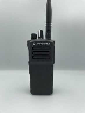 Motorola DP4400e UHF &mdash; Рация цифро-аналоговая 403-527 МГц 5 Вт 32 канала BV-000380 фото