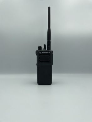 Motorola DP4400e UHF &mdash; Рация цифро-аналоговая 403-527 МГц 5 Вт 32 канала BV-000380 фото