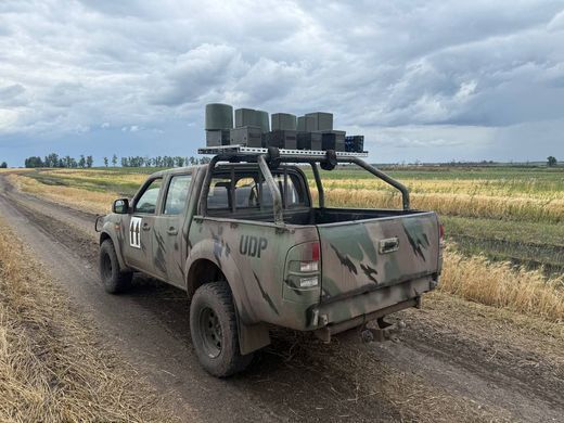 Купольний РЕБ на авто &laquo;Фантом&raquo; на 14 діапазонів (300-1000МГц; 2.4 ГГц; 5.8 ГГц; 6100-6300МГц) BV-002265 фото